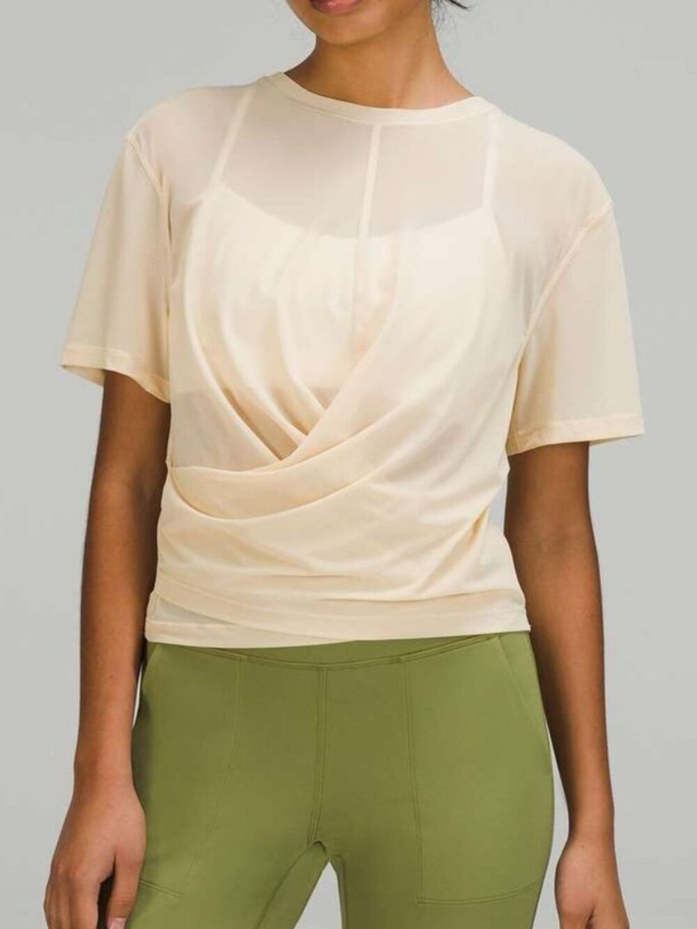 Lululemon Lightweight Mesh Reversible Yoga T-Shirt - Prosecco